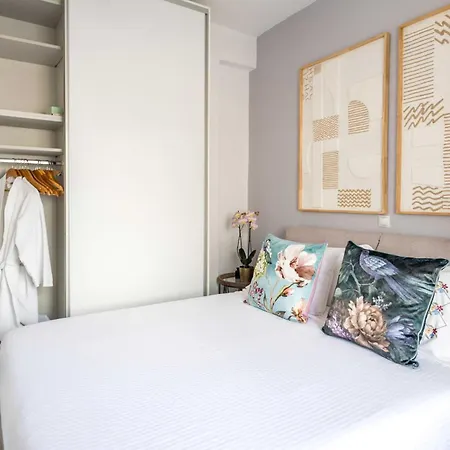 Inna Luxury In The Center * Skiathos