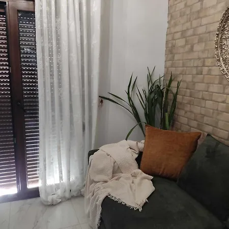 Inna Luxury In The Center * 斯基亚索斯镇